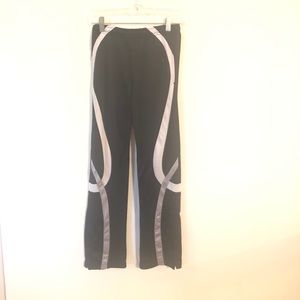 GTM Youth Warm Up Pants Size L